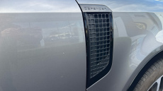 Land Rover Defender 3.0 D300 X 90 3dr Auto Diesel Estate